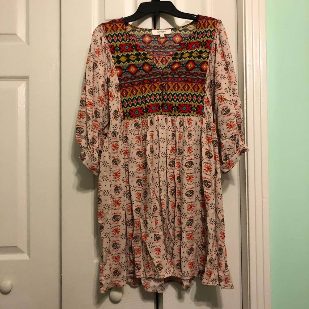 Umgee brand top size small top